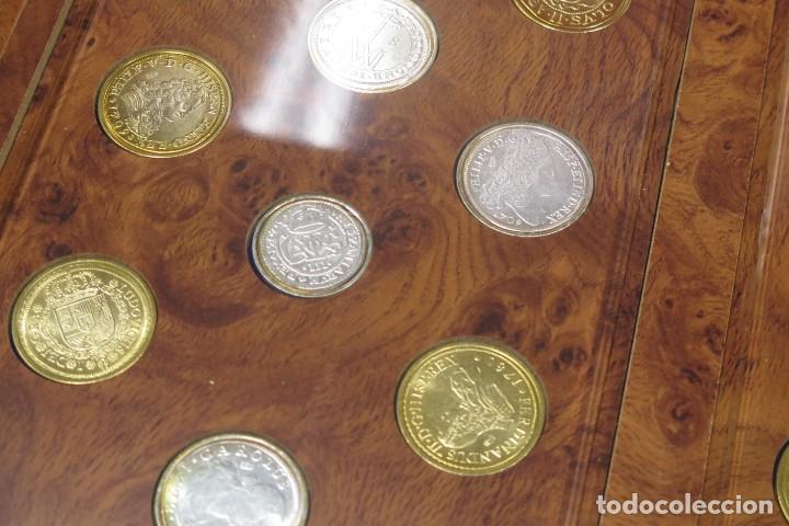 Monedas Franco: ESTUCHE. DEL REAL A LA PESETA - Foto 5
