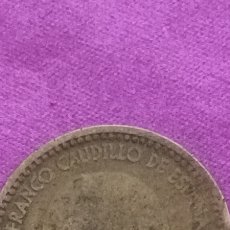 Monedas Franco: UNA PESETA DE 1963 *19*63. Lote 355085628