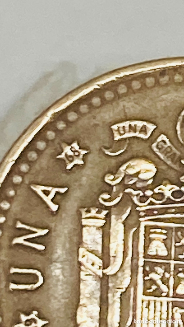 Monedas Franco: Moneda de una pesetas 1966 E68 - Foto 2