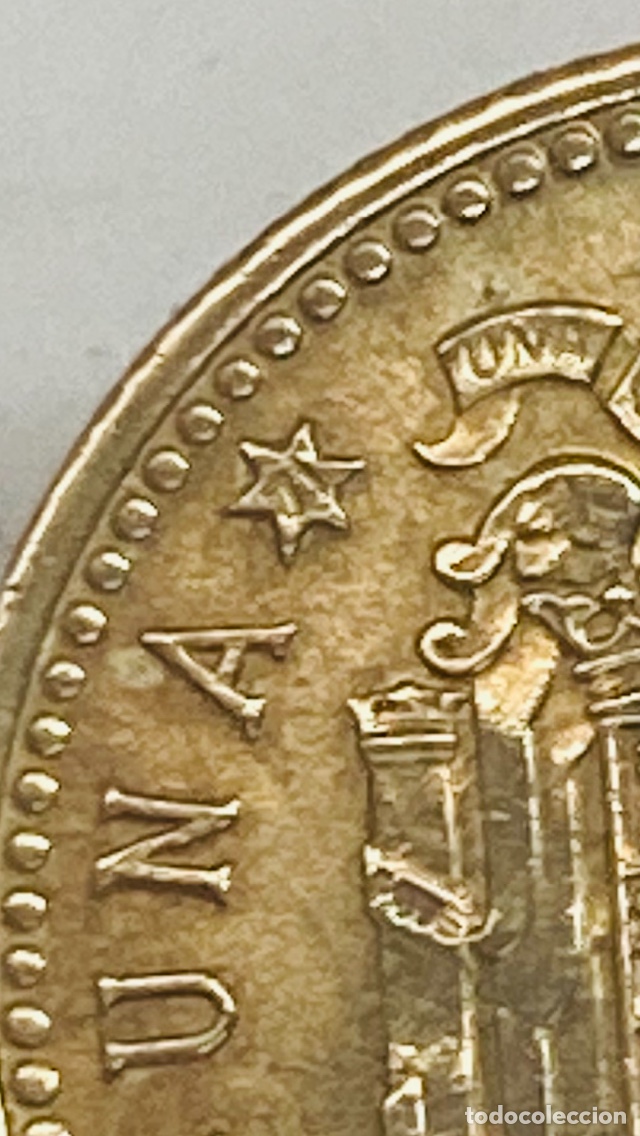 Monedas Franco: Moneda de una peseta 1966 E71 - Foto 3