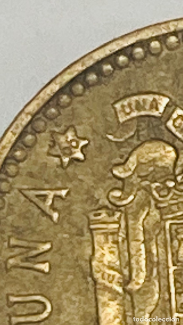 Monedas Franco: Moneda de una peseta 1963 E66 - Foto 2