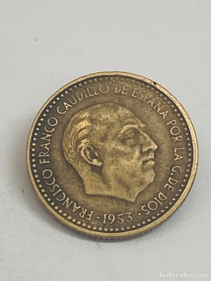 Monedas Franco: Moneda de una peseta 1953 E62 - Foto 1