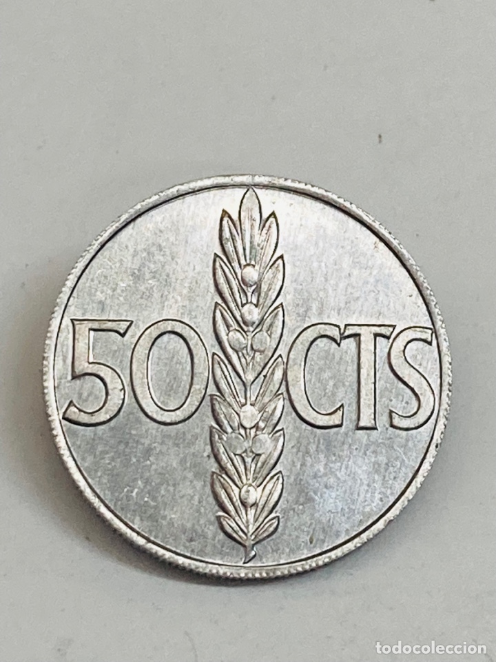 Monedas Franco: Moneda de 50 Cts 1966 E72 - Foto 2