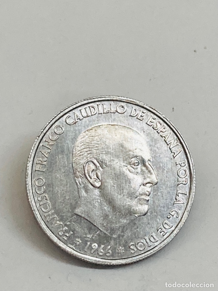 Monedas Franco: Moneda de 50 Cts 1966 E72 - Foto 1