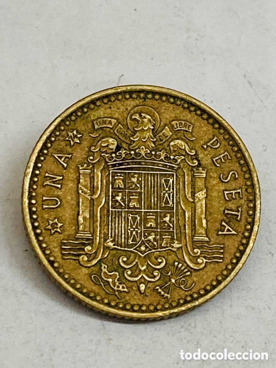 Monedas Franco: Moneda de una pesetas 1966 E74 - Foto 2