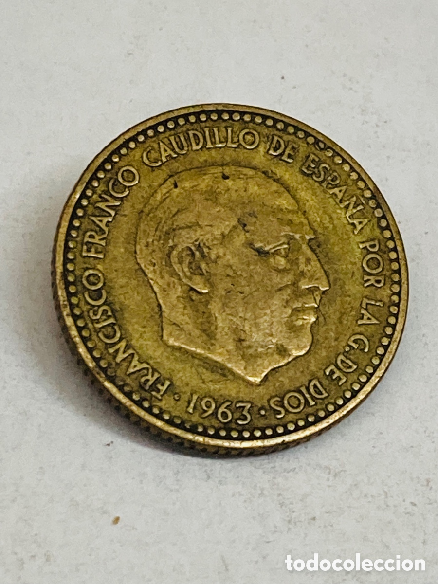 Monedas Franco: Moneda de una pesetas 1963 E63 - Foto 1