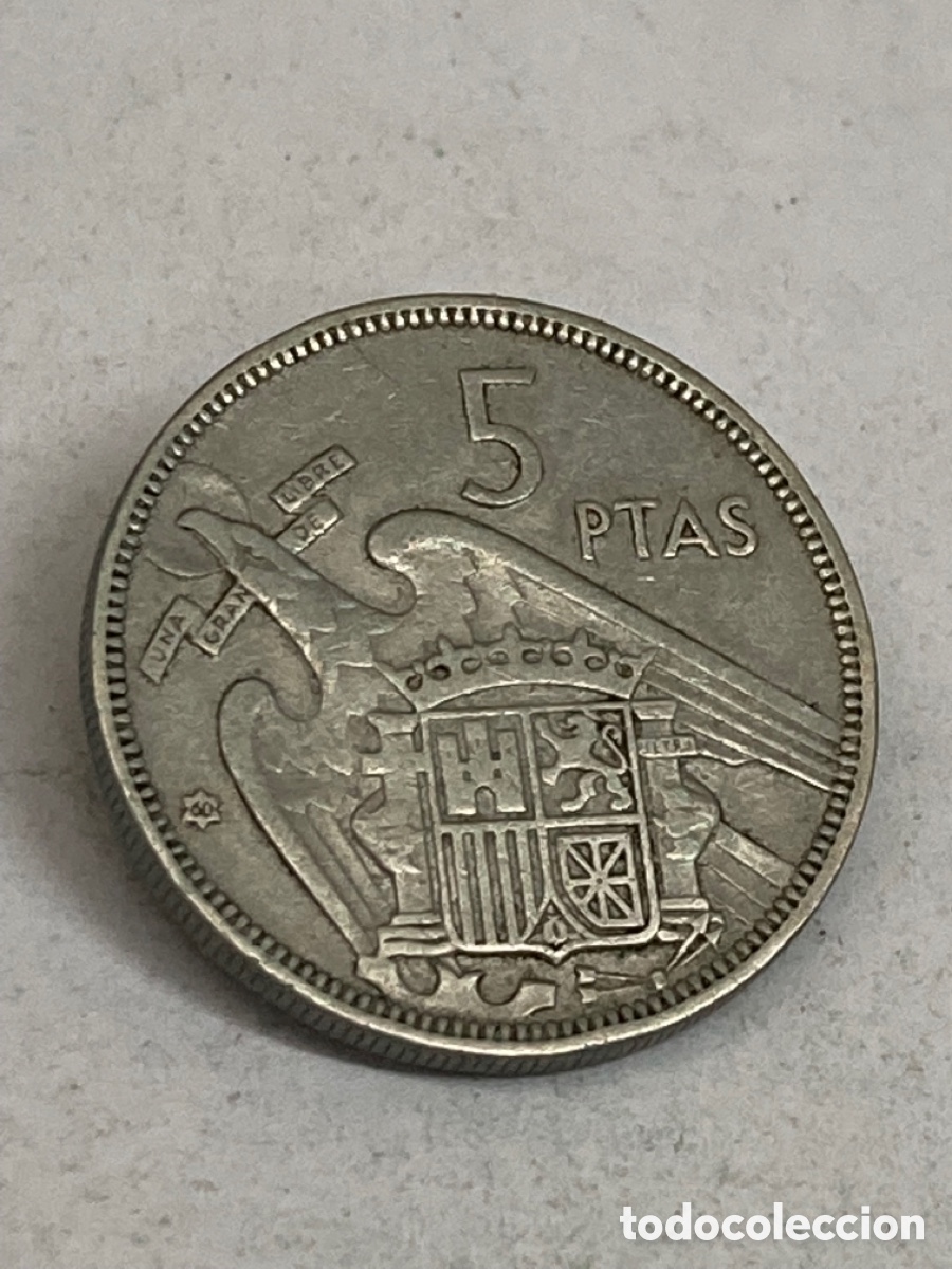 Monedas Franco: Moneda de 5 pesetas 1957 *60 - Foto 2