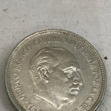 Monedas Franco: MONEDA DE 5 PESETAS 1957 *72. Lote 363622630