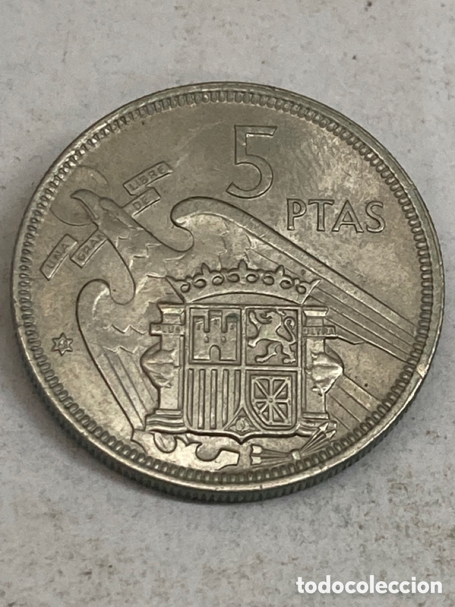 Monedas Franco: Moneda de 5 pesetas 1957 *68 - Foto 2