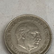 Monedas Franco: MONEDA DE 5 PESETAS 1957 *67. Lote 363626450