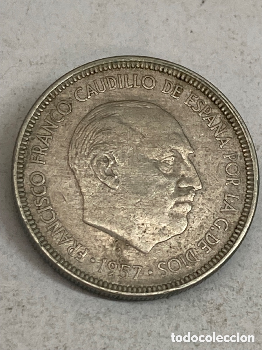 Monedas Franco: Moneda de 5 pesetas 1957 *63 - Foto 1