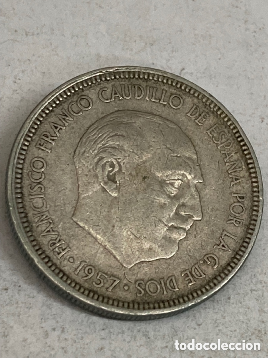 Monedas Franco: Moneda de 5 pesetas 1957 *64 - Foto 2