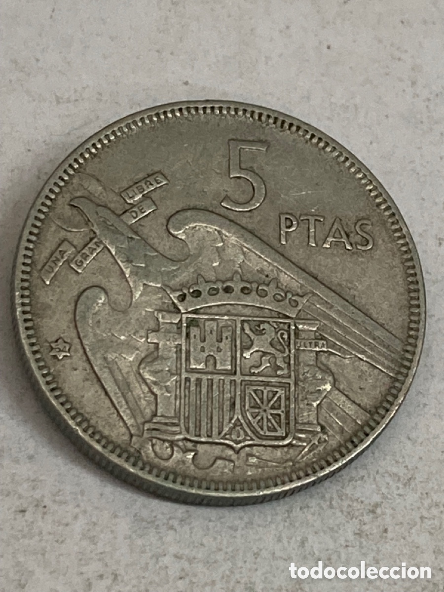 Monedas Franco: Moneda de 5 pesetas 1957 *64 - Foto 1