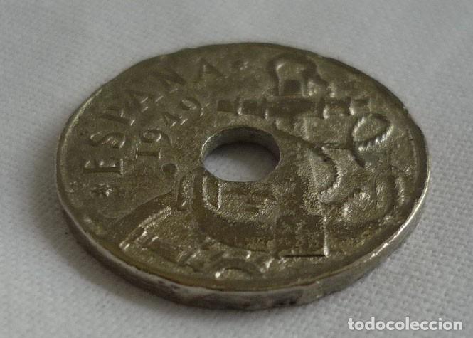 Monedas Franco: Moneda de 50 c&eacute;ntimos 1949 defectuosa de fundici&oacute;n, sin circular - Foto 4