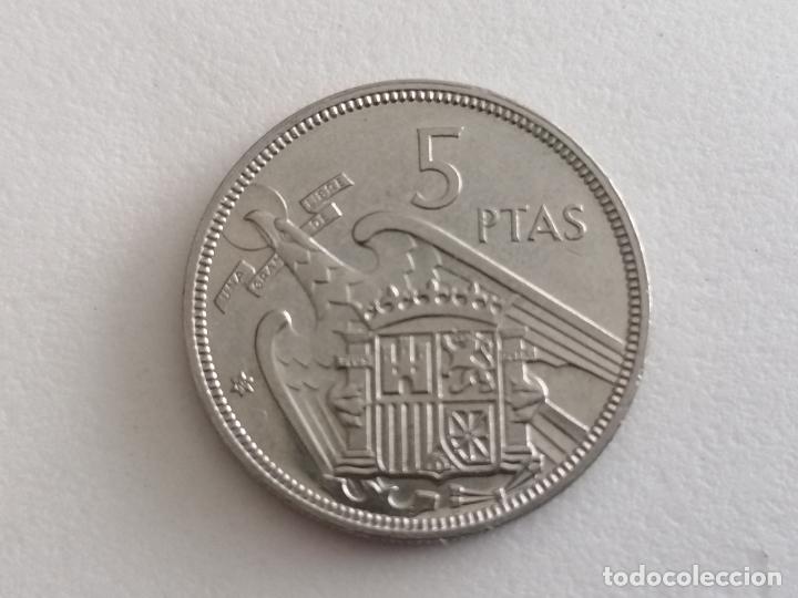 Monedas Franco: MONEDA 5 PTAS 1957 - 68 - Foto 2