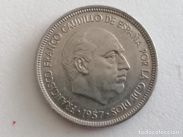 Monedas Franco: MONEDA 5 PTAS 1957 - 75 - Foto 1