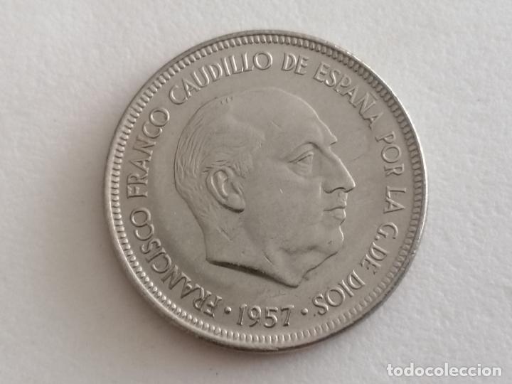 Monedas Franco: MONEDA 5 PTAS 1957 - 70, S/C - Foto 1