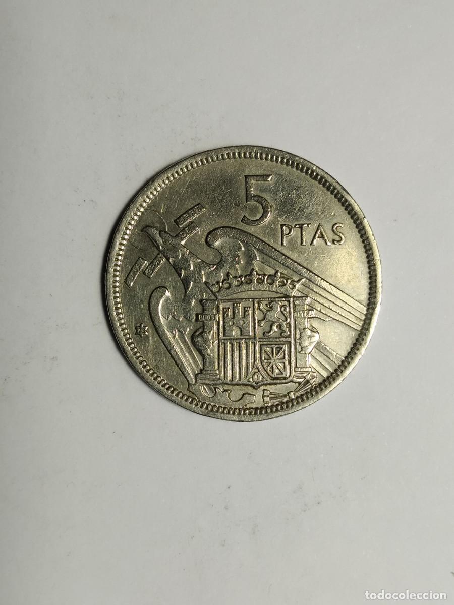 Monedas Franco: CINCO PESETAS 1957 *73 - Foto 2