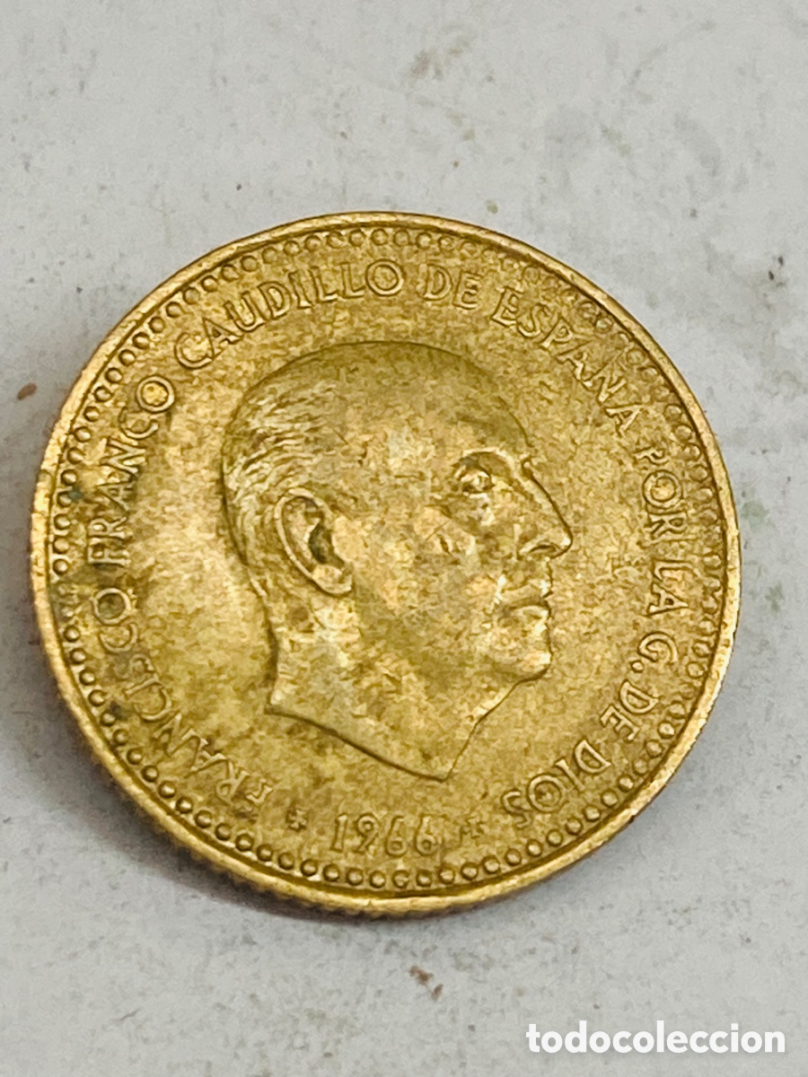 Monedas Franco: Moneda de una peseta 1966 E19 74 - Foto 1