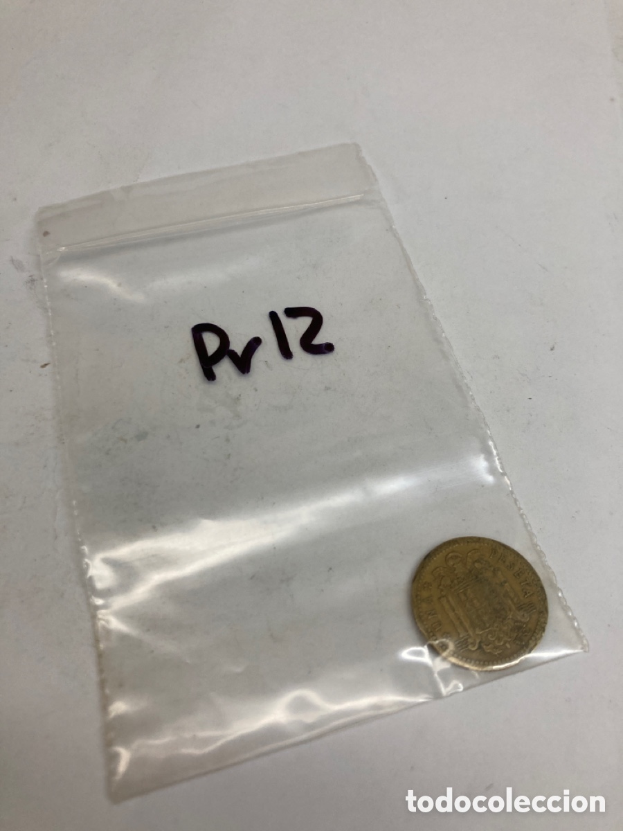 Monedas Franco: Moneda de una peseta 1966 E19 74 - Foto 3