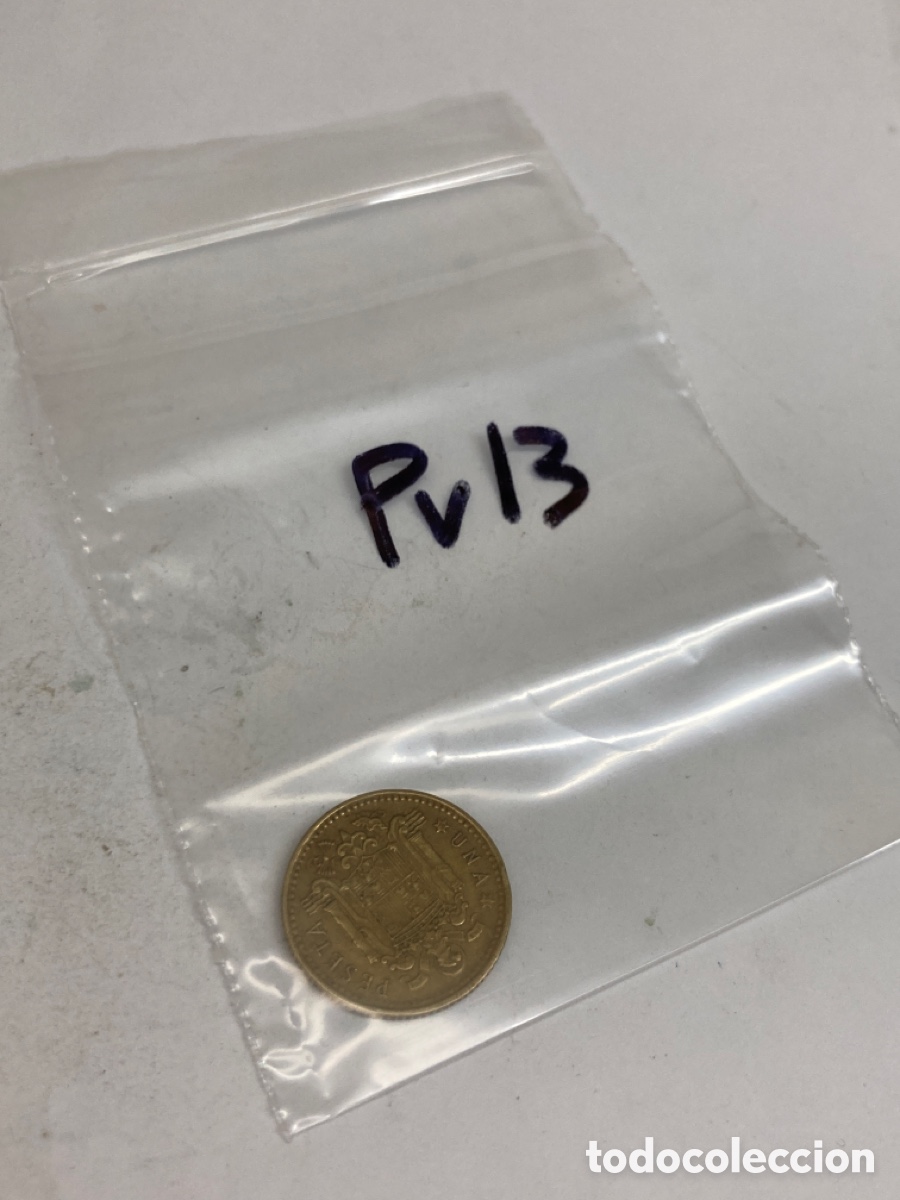 Monedas Franco: Moneda de una peseta 1966 E19 68 - Foto 3