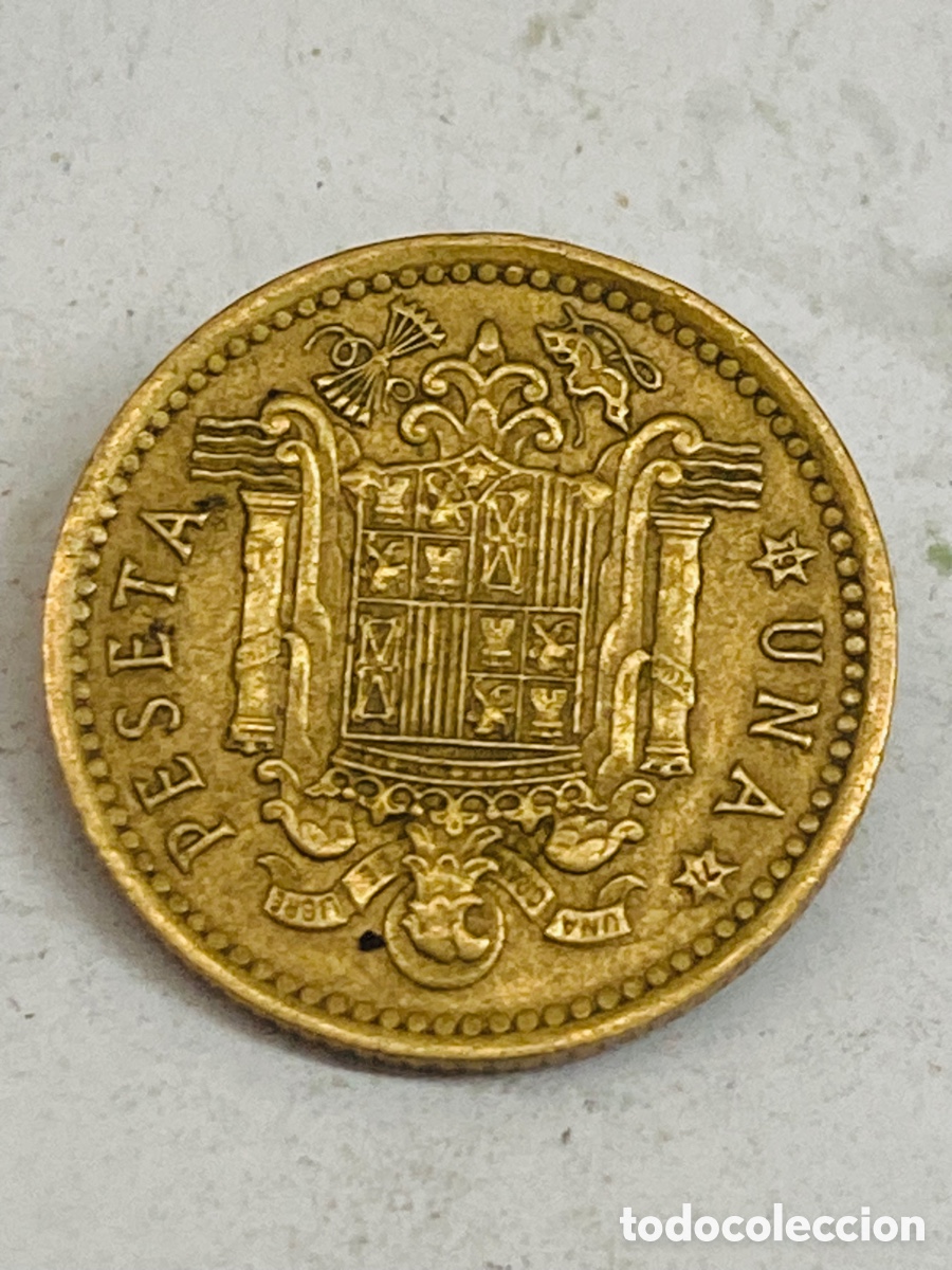 Monedas Franco: Moneda de una peseta 1966 E19 72 - Foto 2