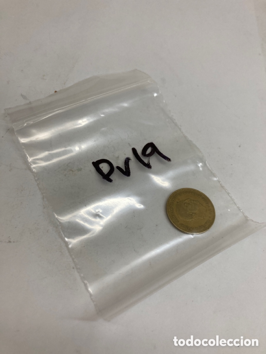 Monedas Franco: Moneda de una peseta 1966 E19 72 - Foto 3