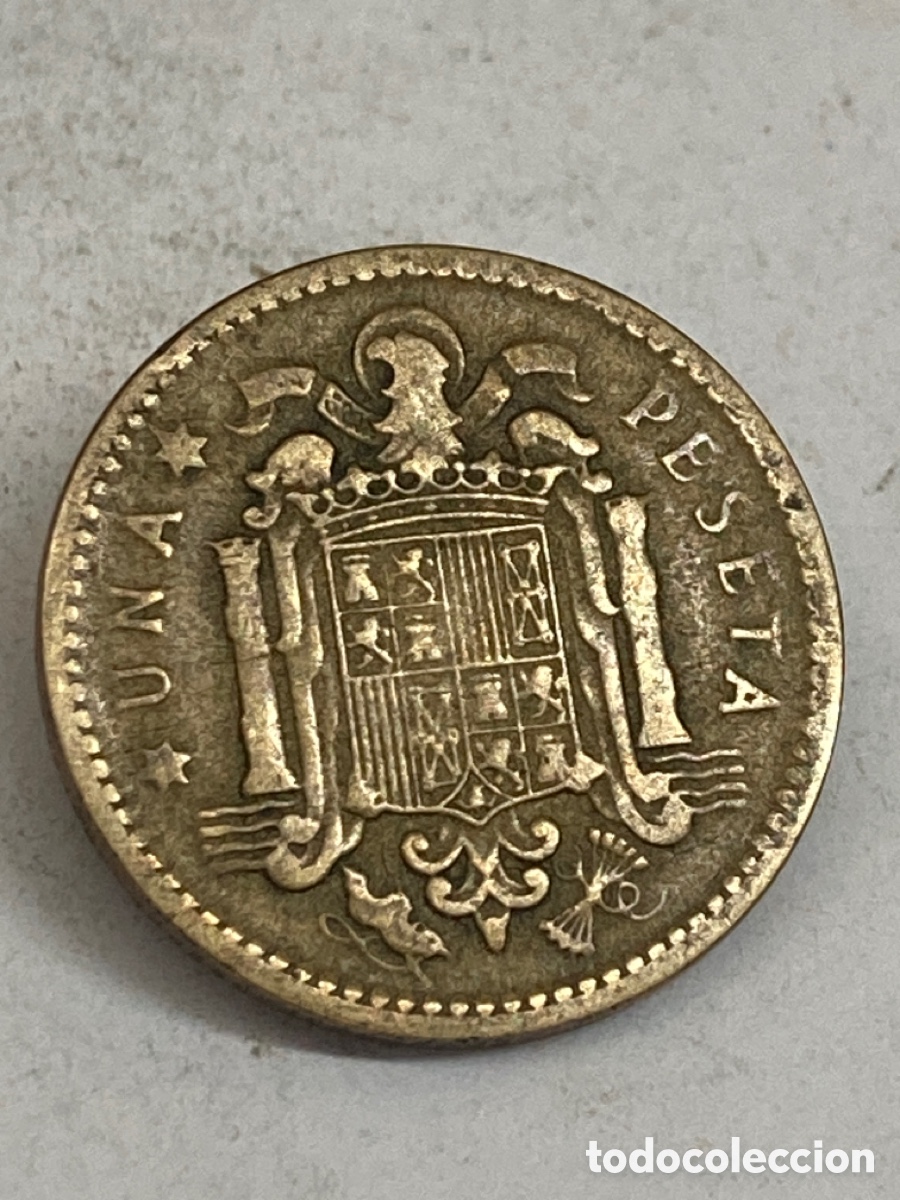 Monedas Franco: Moneda de una peseta 1953 - Foto 2