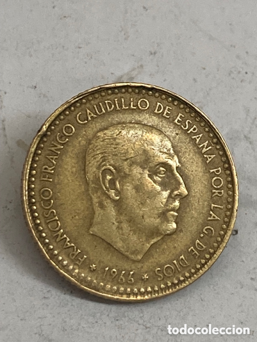 Monedas Franco: Moneda de una peseta 1966 E19 68 - Foto 1