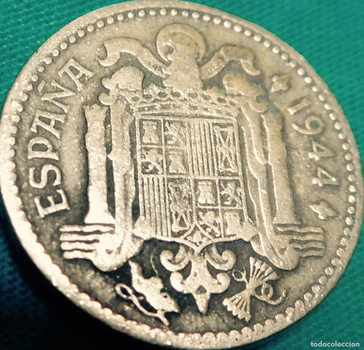 Monedas Franco: Moneda de una peseta de 1944 - Foto 2