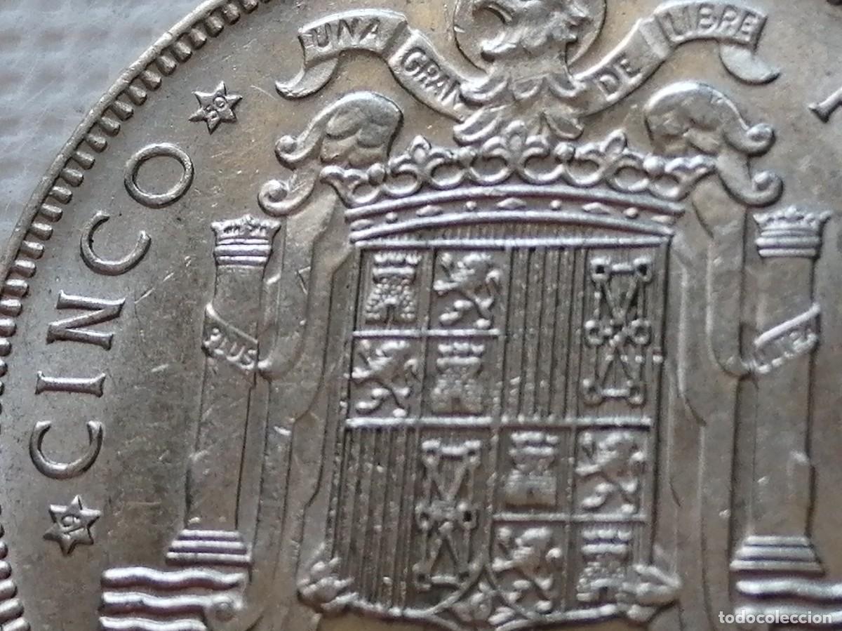 Monedas Franco: 5 PESETAS 1949 / 50. SC-. - Foto 2