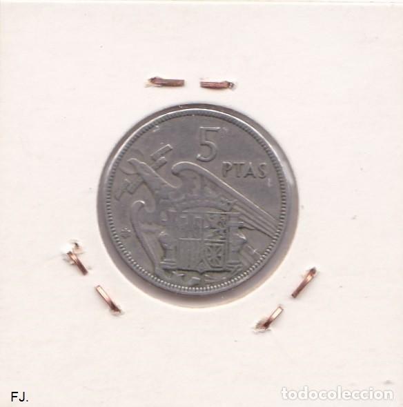 Monedas Franco: Moneda 5 Ptas 1957*65 E Espa&ntilde;ol. Mbc. - Foto 2