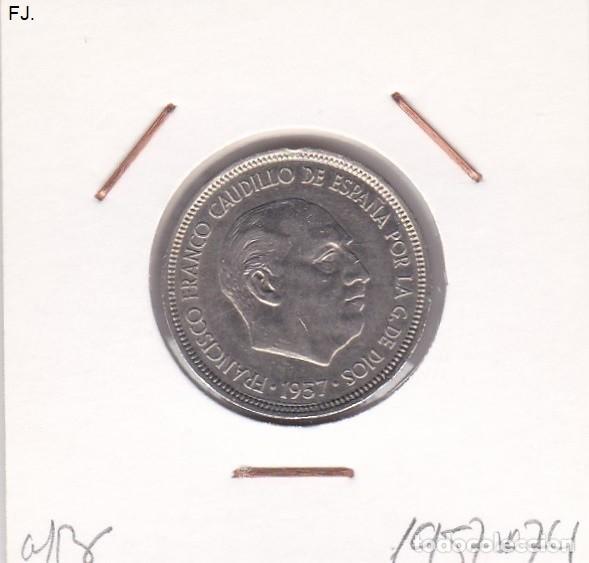 Monedas Franco: Moneda 5 Ptas 1957*74 E Espa&ntilde;ol. Mbc. - Foto 1