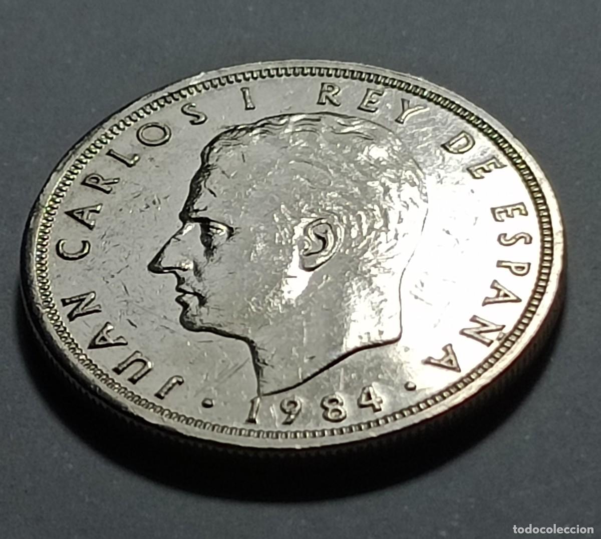 Monedas Franco: Moneda 5 pesetas 1984 - Foto 2