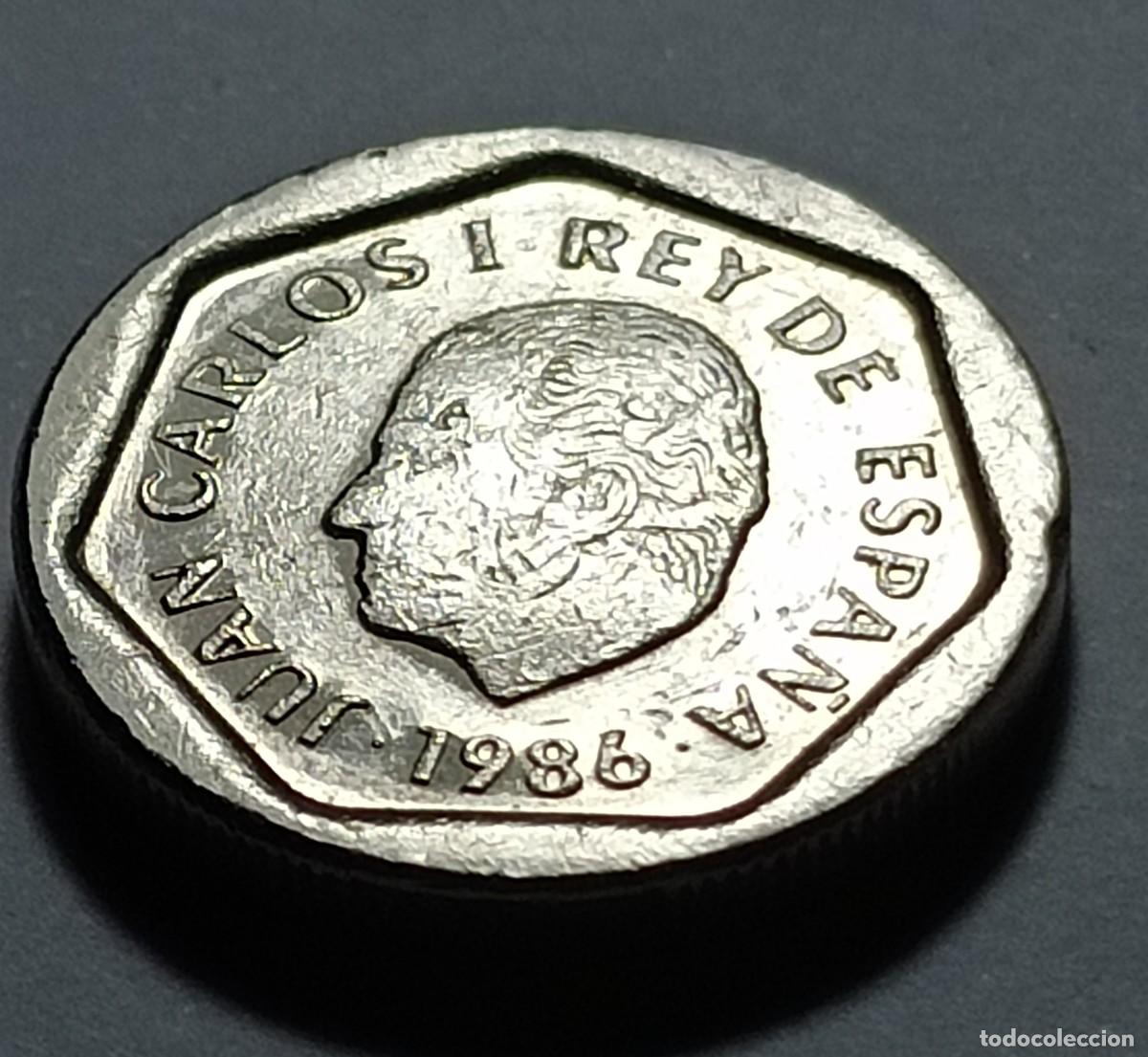 Monedas Franco: Moneda 200 pesetas 1986 - Foto 2