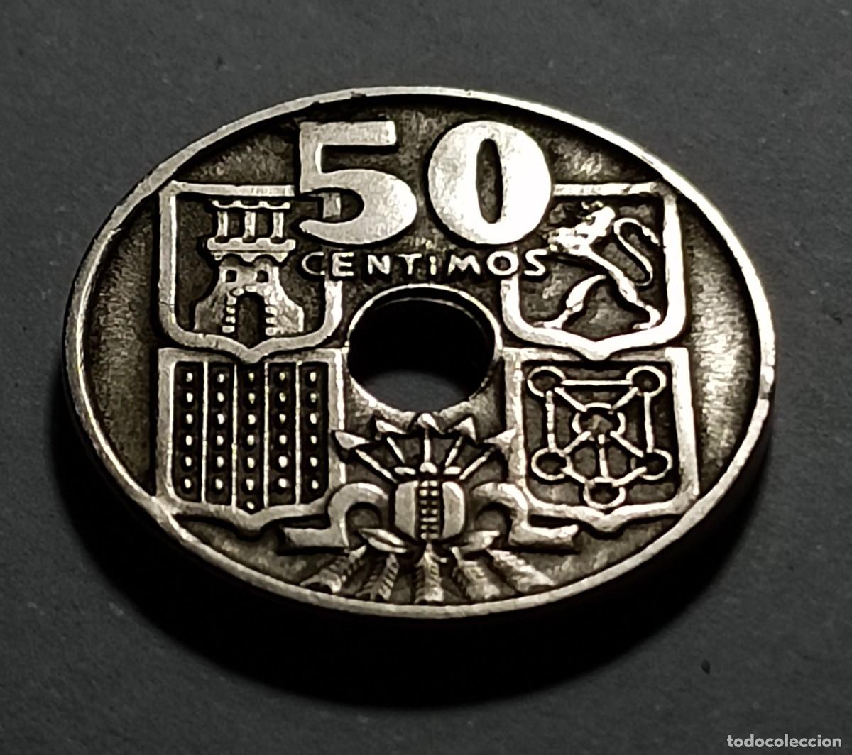 Monedas Franco: Moneda 50 centimos 1949 estrella 56 - Foto 2