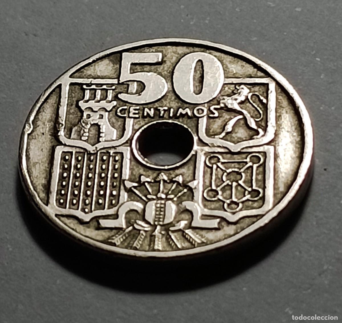 Monedas Franco: Moneda 50 centimos 1949 estrella 56 - Foto 2