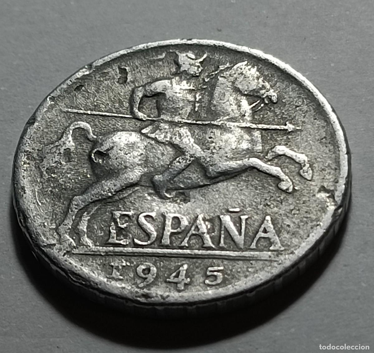 Monedas Franco: Moneda 10 centimos 1945 - Foto 1