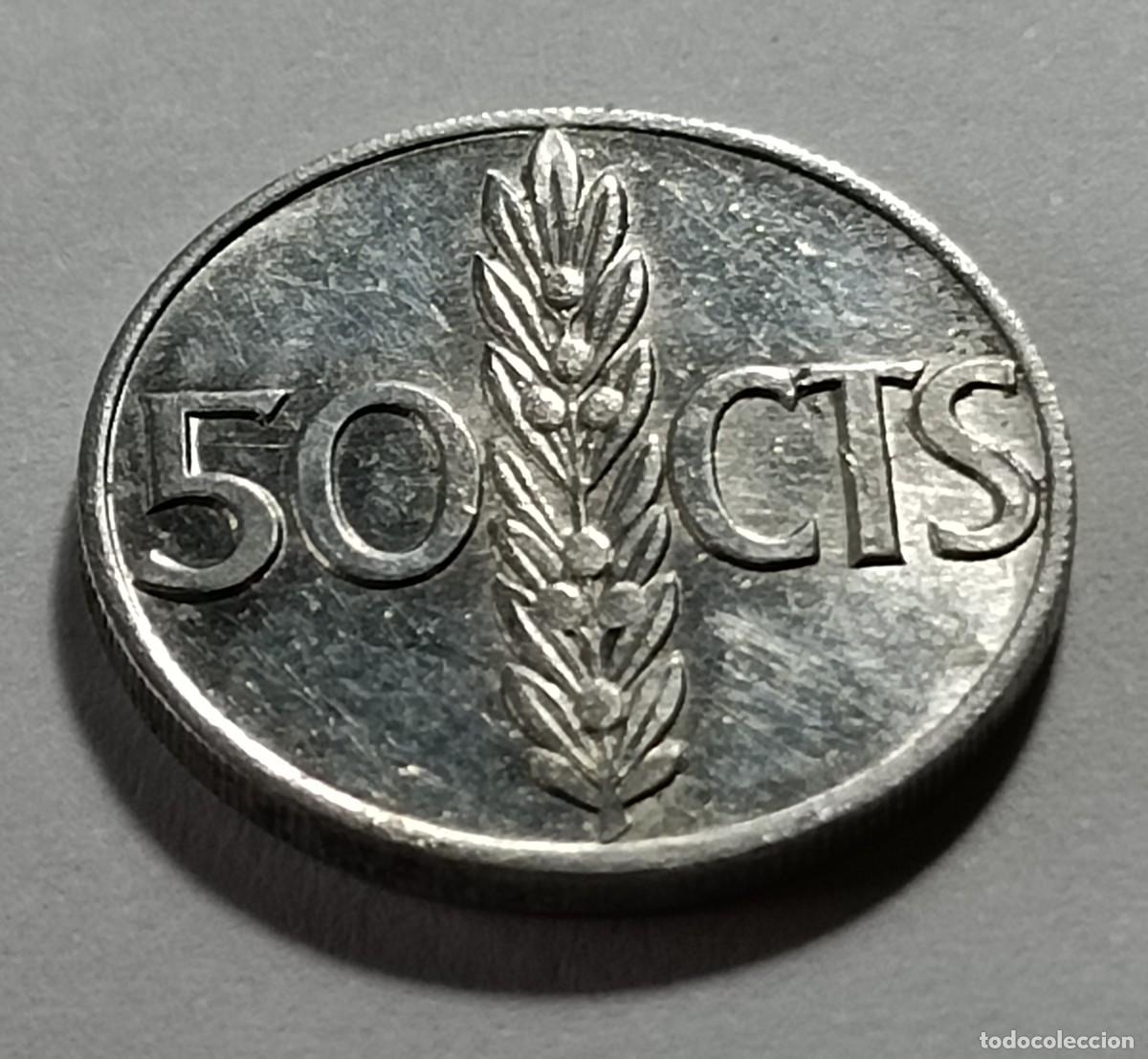 Monedas Franco: Moneda 50 centimos 1966 estrella 68 - Foto 2
