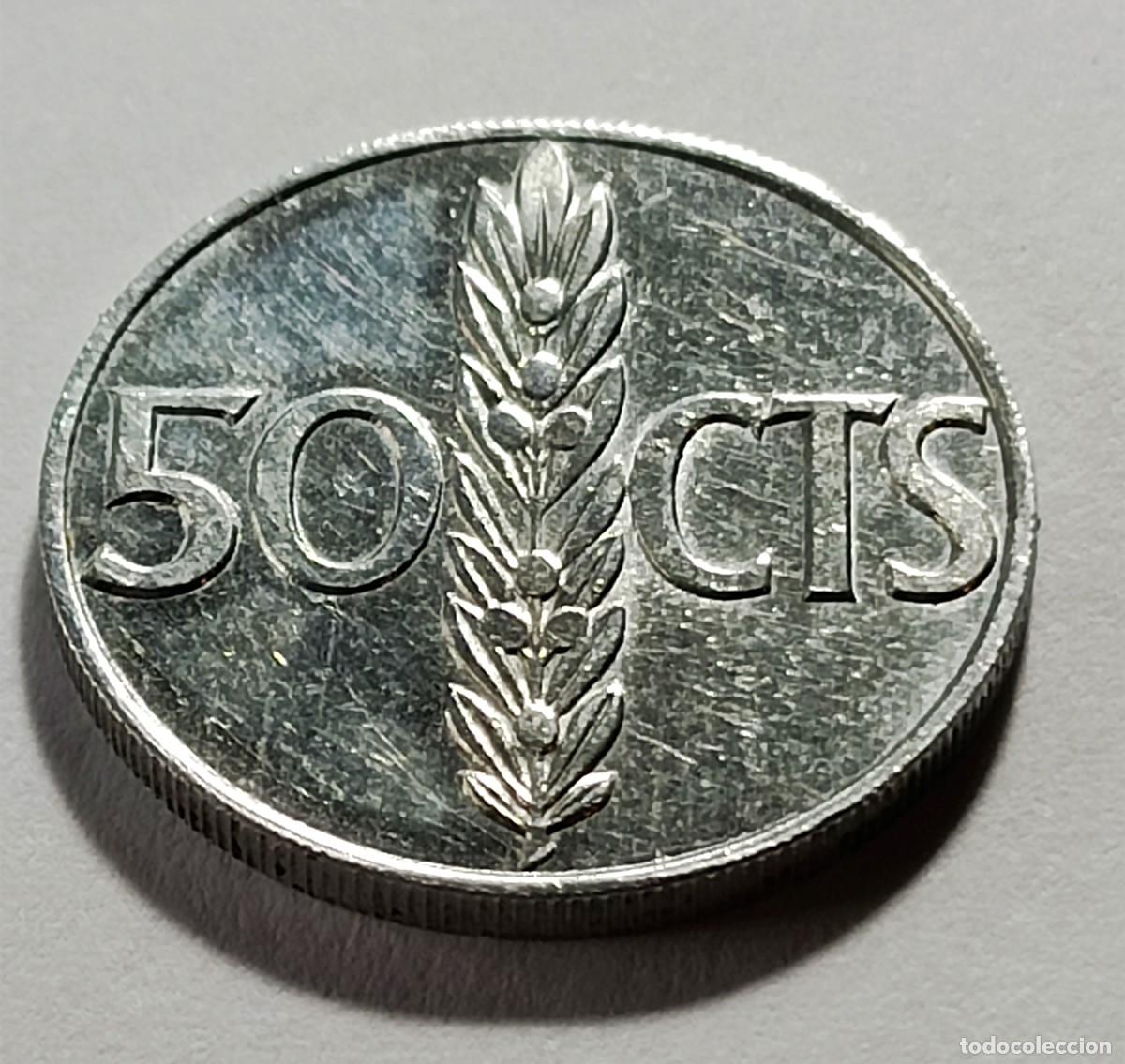 Monedas Franco: Moneda 50 centimos 1966 estrella 73 - Foto 2