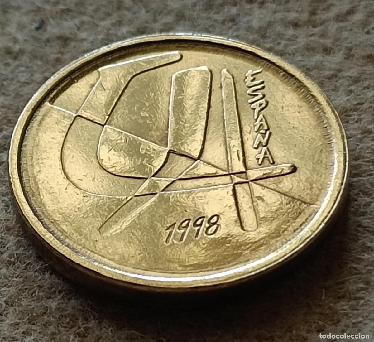 Monedas Franco: Moneda 5 pesetas 1998 - Foto 1
