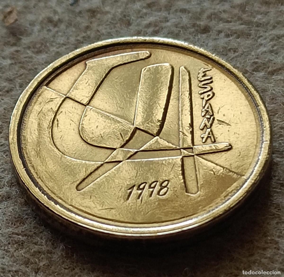 Monedas Franco: Moneda 5 pesetas 1998 - Foto 1