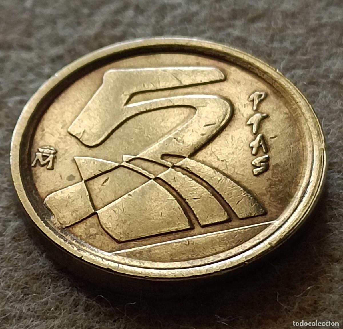 Monedas Franco: Moneda 5 pesetas 1998 - Foto 2