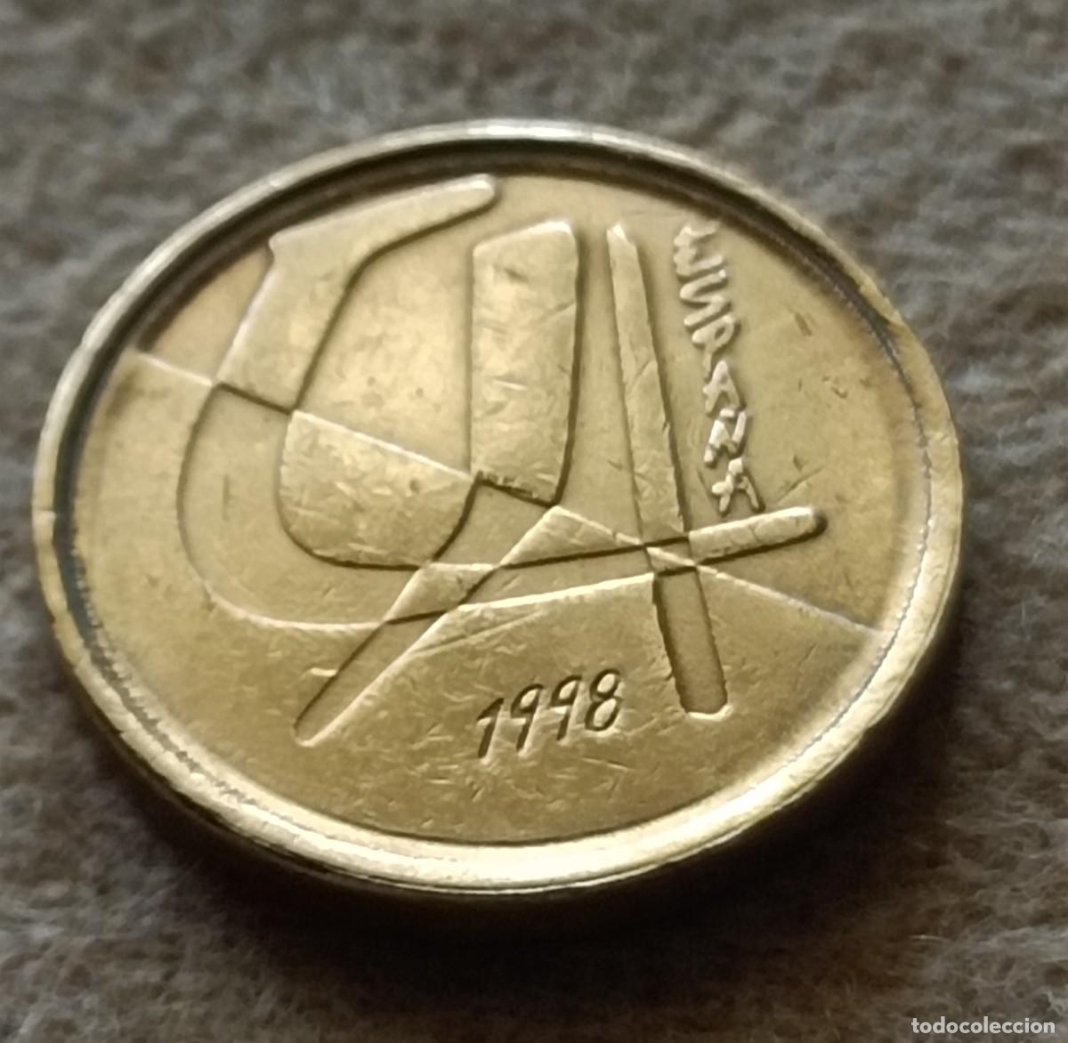Monedas Franco: Moneda 5 pesetas 1998 - Foto 1