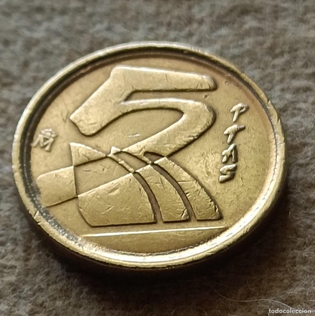 Monedas Franco: Moneda 5 pesetas 1998 - Foto 2
