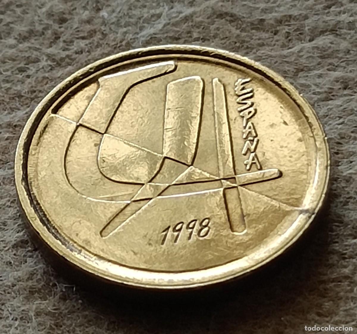 Monedas Franco: Moneda 5 pesetas 1998 - Foto 2