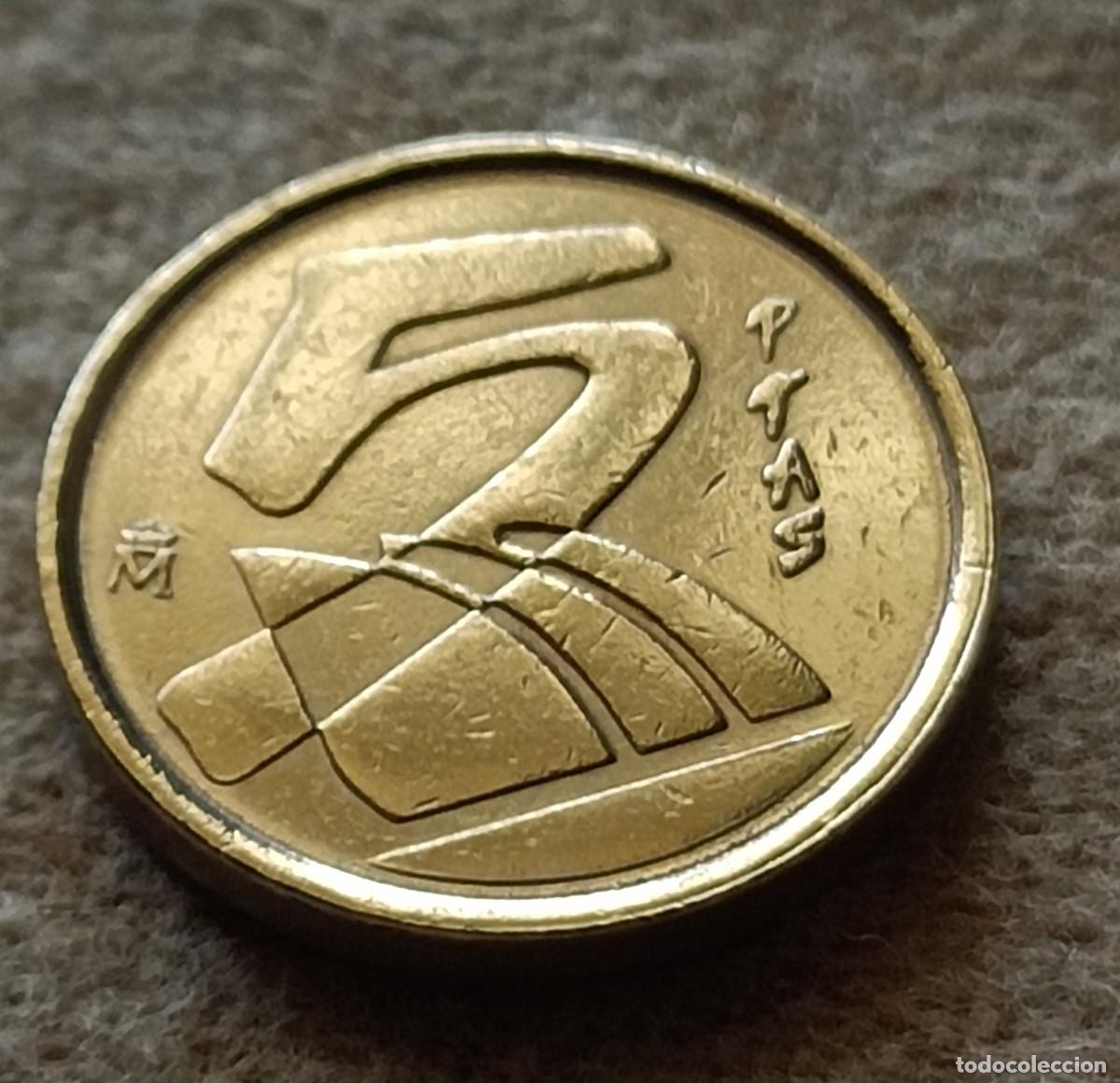 Monedas Franco: Moneda 5 pesetas 1998 - Foto 2