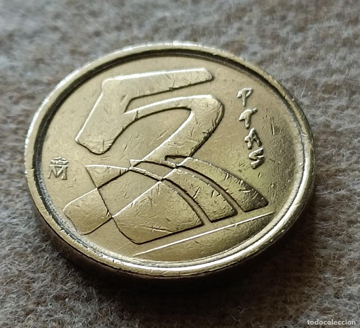 Monedas Franco: Moneda 5 pesetas 1998 - Foto 2