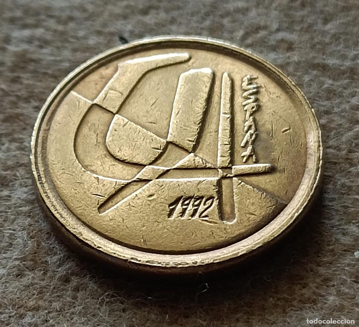Monedas Franco: Moneda 5 pesetas 1992 - Foto 1