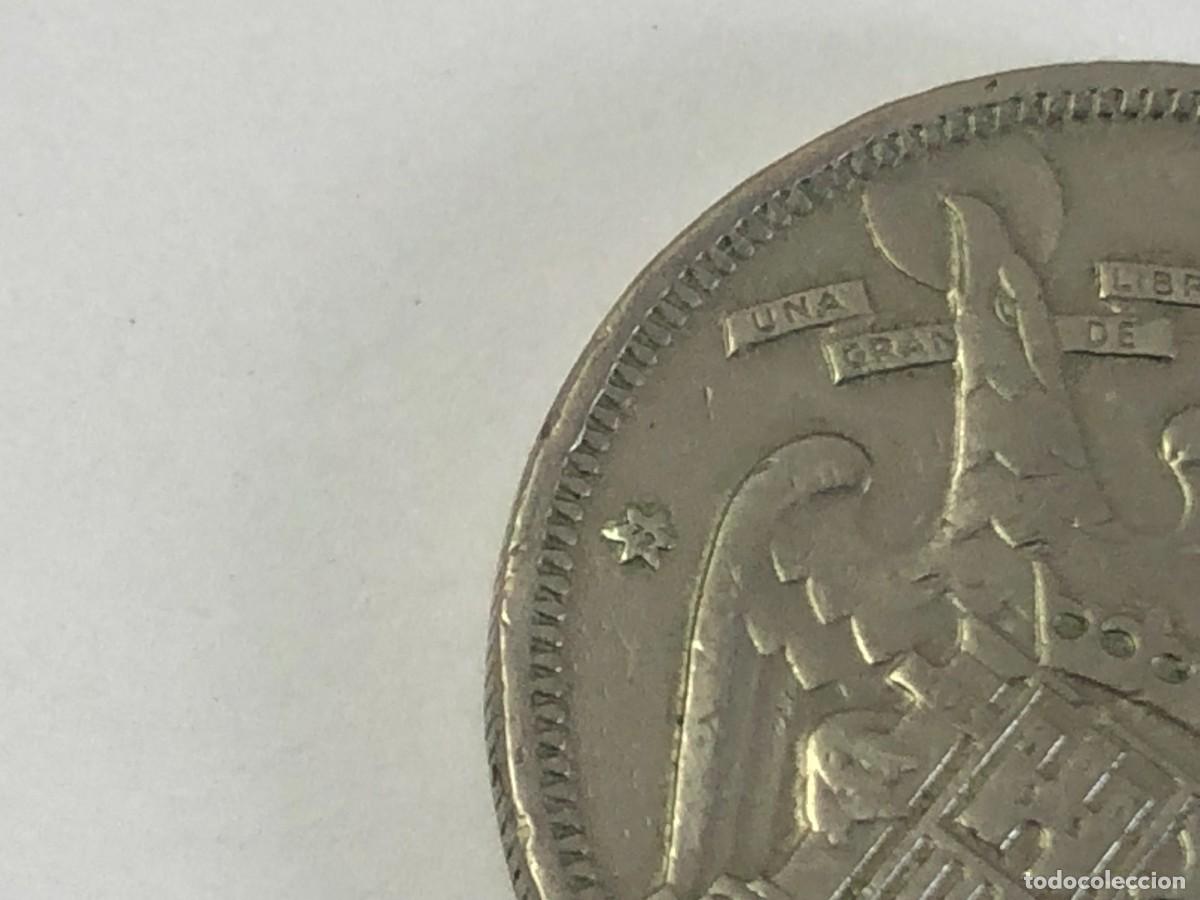 Monedas Franco: 5 PTA 1957 *72 FRANCO &rdquo;&rdquo; - Foto 3
